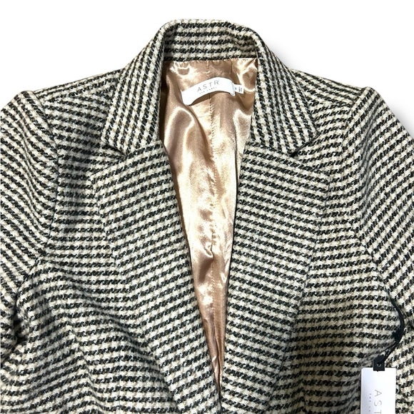NWT Astr the label Black Tan Harlow Blazer Hazelnut Black Houndstooth Sz Medium - Picture 3 of 10